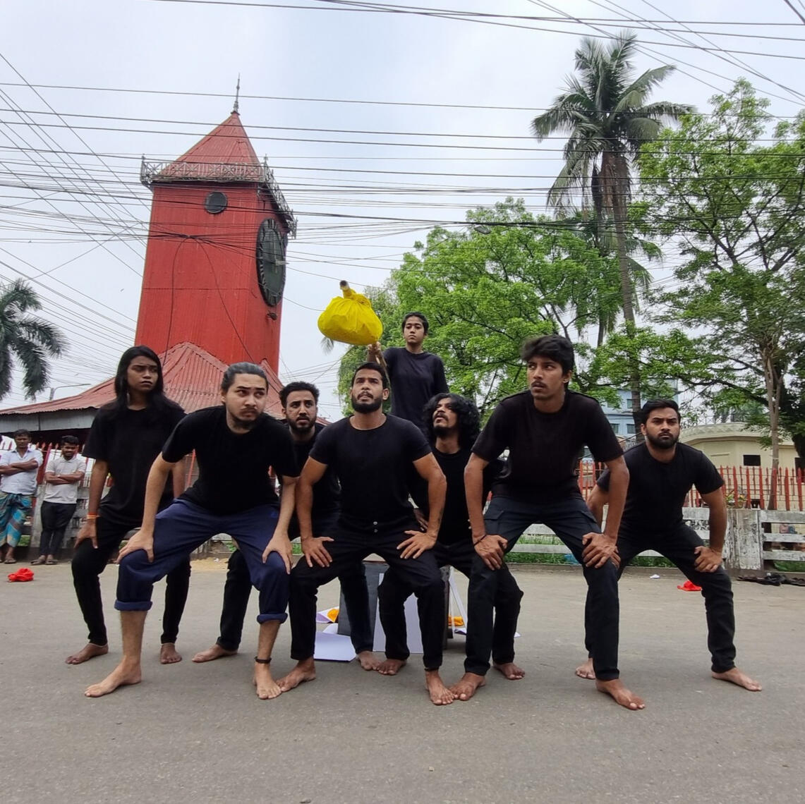 Drama: Stop Rising commodity prices